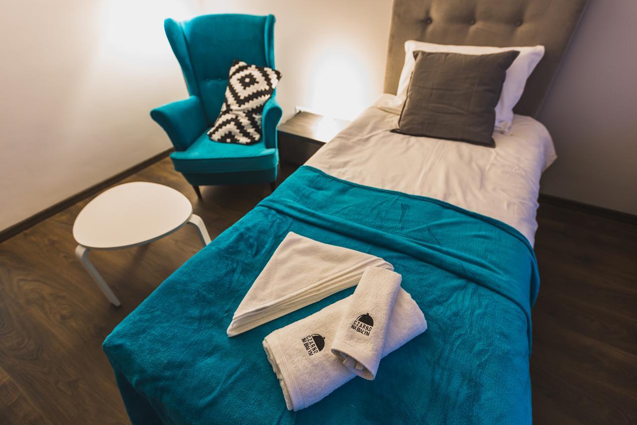 Czarno Na Białym Hotel 3*