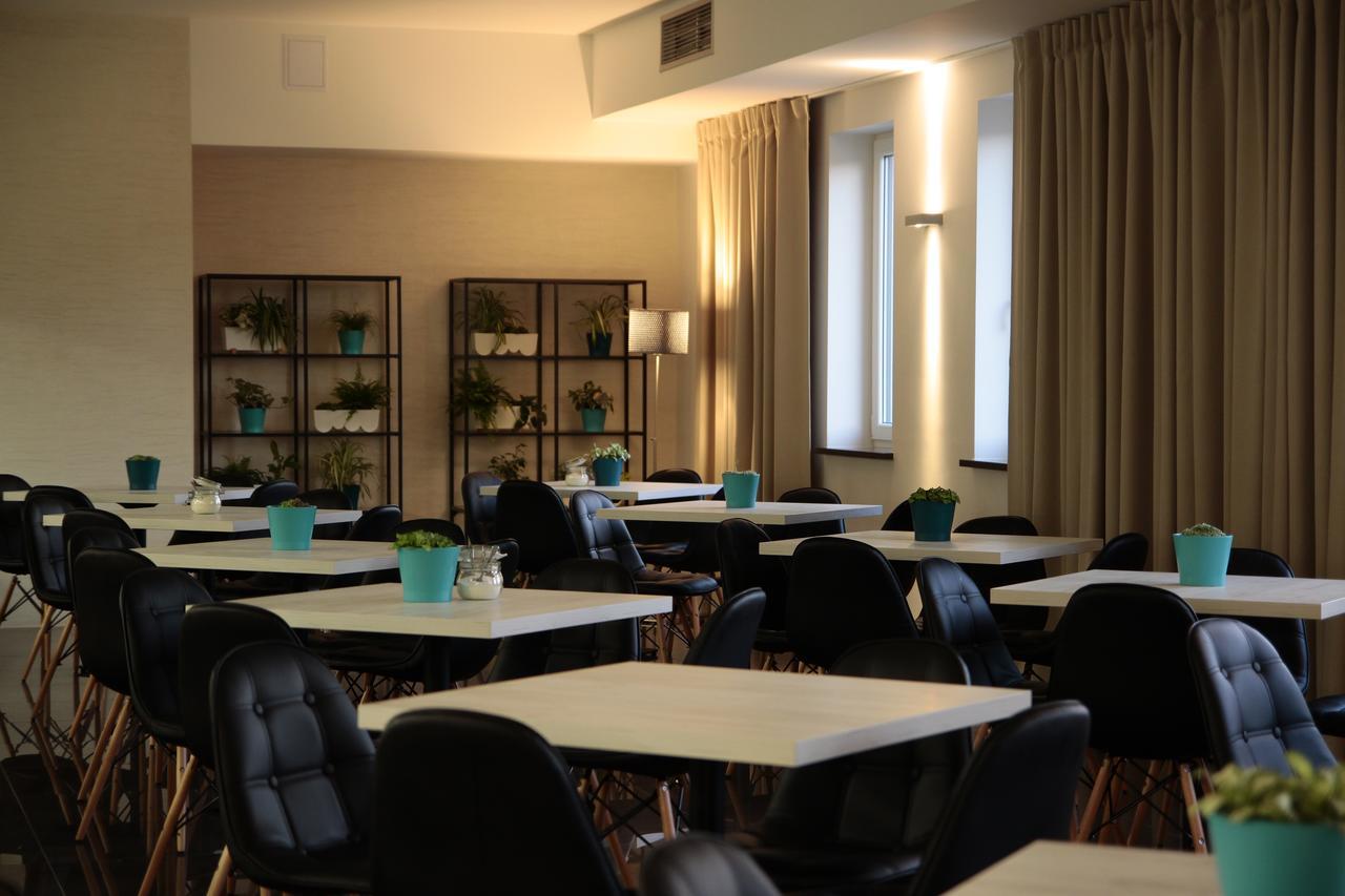Hotel Czarno Na Białym Kraków